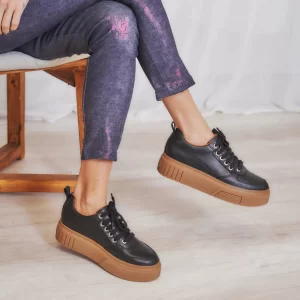 Zapatilla Vemmas modelo Canva.-