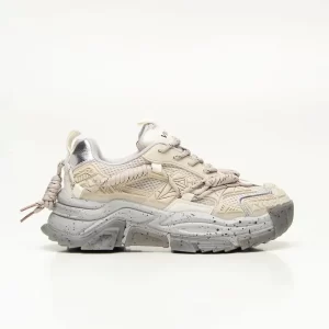 Zapatilla  Viamo modelo Cybeles.