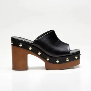 Sandalia Viamo modelo Nagore.