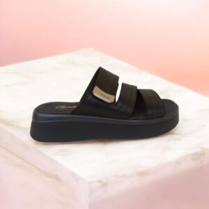 Zueco  Cavatini modelo Aiken.-