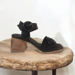 Sandalia Mariano Di Ferracci modelo Zoey.-