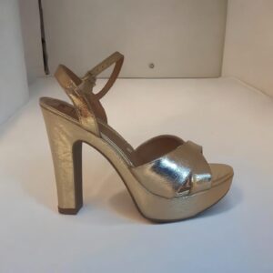 Sandalia Vizzano modelo 6292.280.-