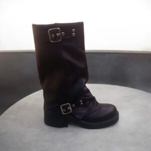 Bota 3 C modelo Justina.