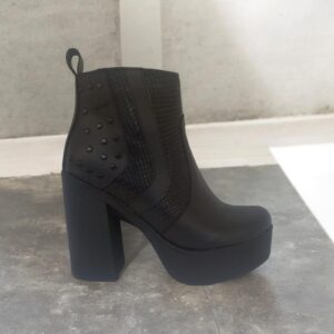 Bota Ian  modelo 725.