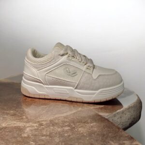 Zapatilla Wake  Modelo  443.-