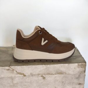 Zapatilla Via Marte modelo 242-016-15.-